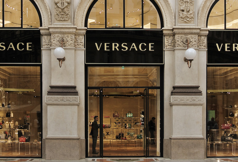 Versace satışı
