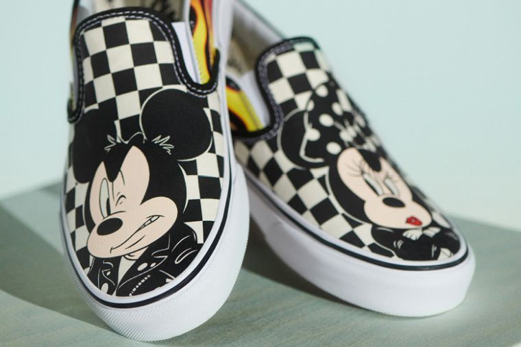 Vans Mickey Mouse koleksiyonu