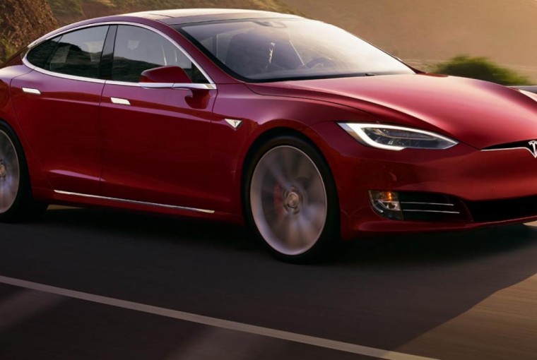 Tesla Model 3 üretim